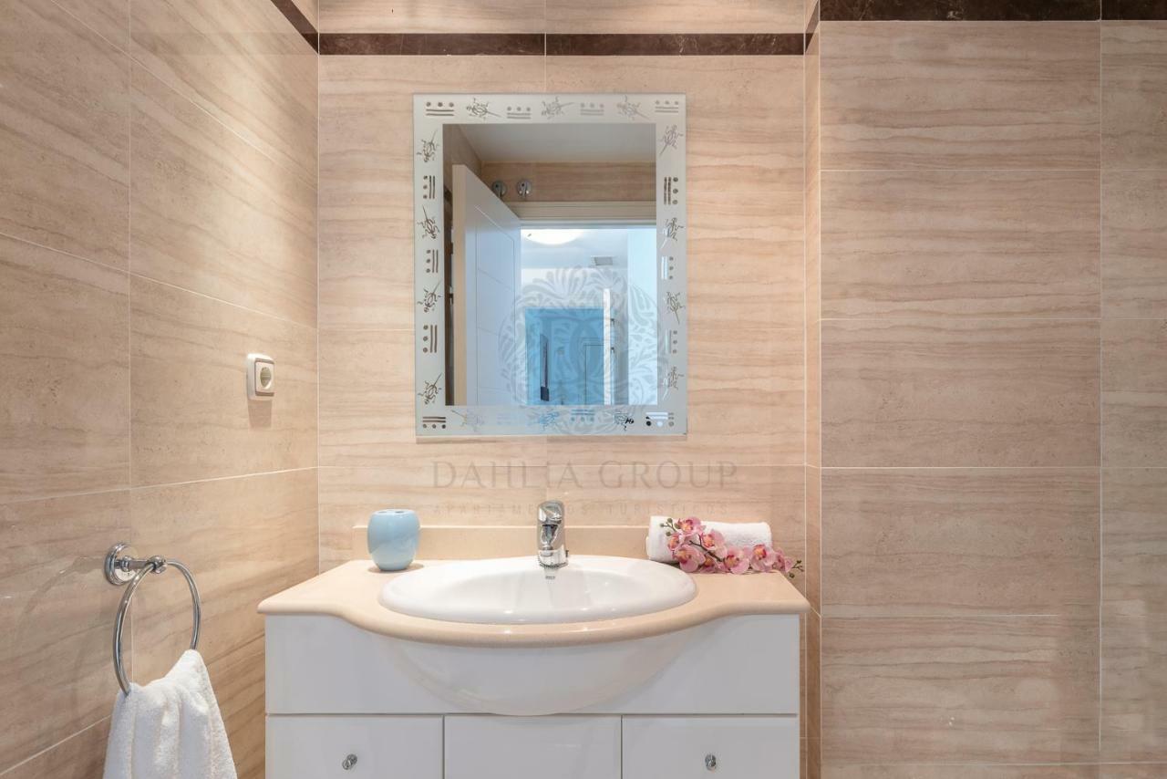 Vista Africa Beach Apartment By Dahlia Group 埃斯特波纳 外观 照片