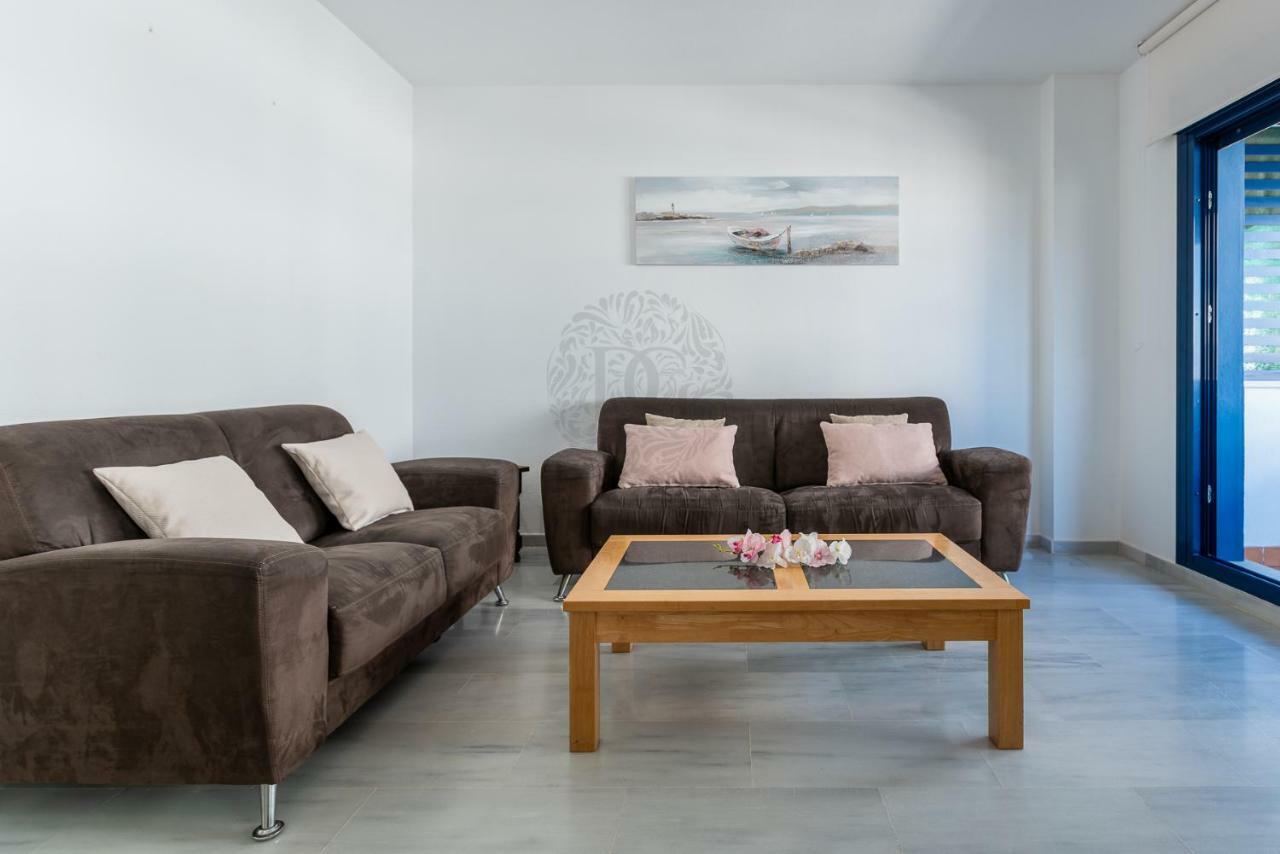 Vista Africa Beach Apartment By Dahlia Group 埃斯特波纳 外观 照片