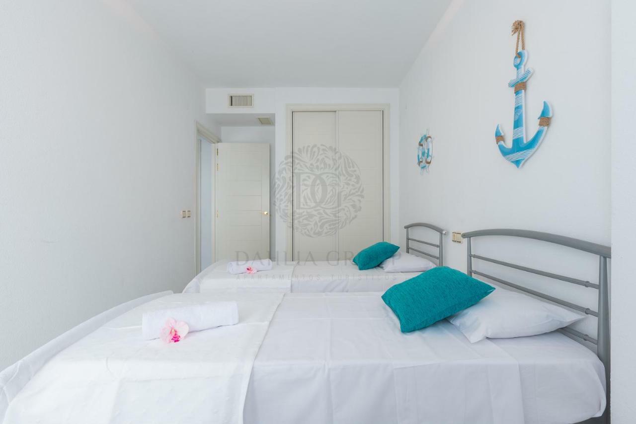Vista Africa Beach Apartment By Dahlia Group 埃斯特波纳 外观 照片